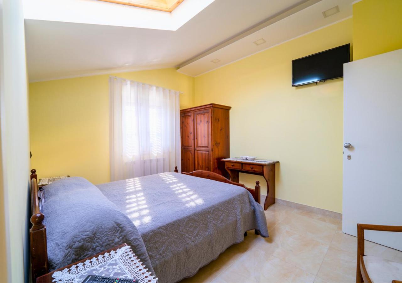 Villa Dei Cesari Bed & Breakfast Santa Maria La Carità Dış mekan fotoğraf